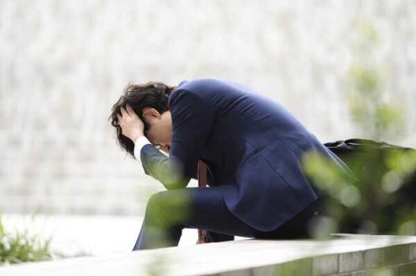 無職はカードローン審査に通らない